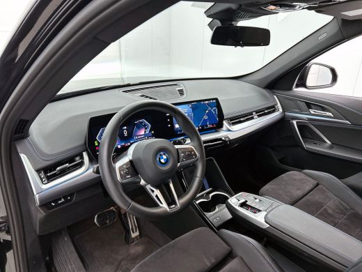 BMW X1 xDrive25e 245PK! PLUG-In M Sport BLACK-LINE ActivLease financial lease