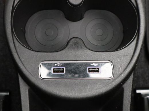 Fiat 500 1.0 Hybrid Dolcevita | Airco | Airco (automatisch) | Bandenspanningscontrolesysteem ActivLease financial lease