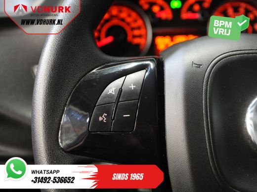 Fiat Dobl&ograve; Cargo 1.6 MJ 105 pk NL Auto/ 3Pers./ Airco/ Navi/ Cruise/ DAB/ Trekhaak ActivLease financial lease