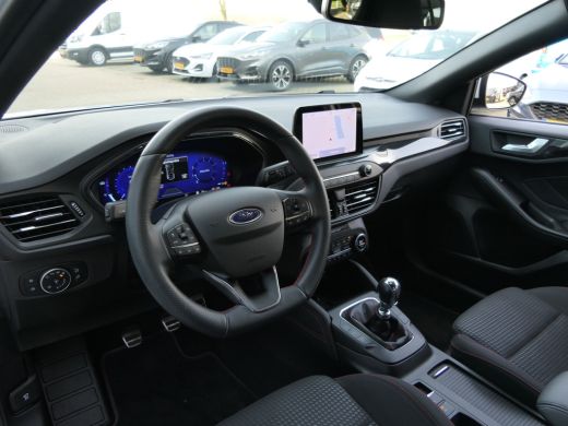 Ford Focus 1.0 EcoBoost 155pk Hybrid ST Line X | Adaptive Cruise | Winterpack | LED | DAB | Camera | CarPlay... ActivLease financial lease