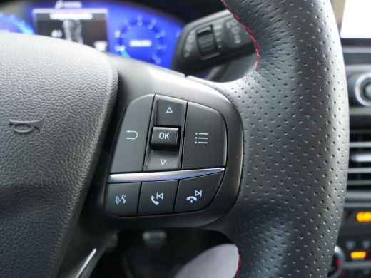 Ford Focus 1.0 EcoBoost 155pk Hybrid ST Line X | Adaptive Cruise | Winterpack | LED | DAB | Camera | CarPlay... ActivLease financial lease