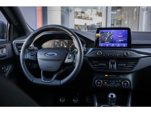Ford Focus 1.0 EcoBoost Hybrid ST Line Business | Camera | Apple Carplay/Android Auto | Cruise adaptief | St... ActivLease financial lease