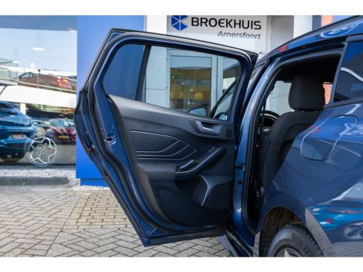 Ford Focus 1.0 EcoBoost Hybrid ST Line Business | Camera | Apple Carplay/Android Auto | Cruise adaptief | St... ActivLease financial lease