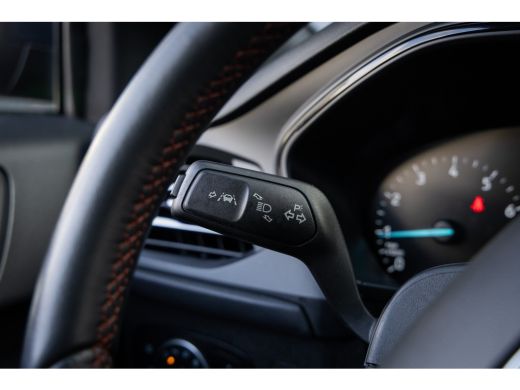 Ford Focus 1.0 EcoBoost Hybrid ST Line Business | Camera | Apple Carplay/Android Auto | Cruise adaptief | St... ActivLease financial lease