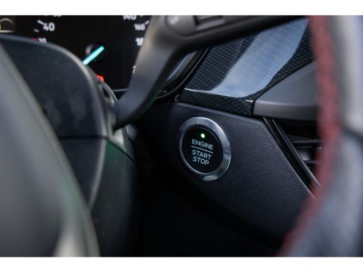 Ford Focus 1.0 EcoBoost Hybrid ST Line Business | Camera | Apple Carplay/Android Auto | Cruise adaptief | St... ActivLease financial lease