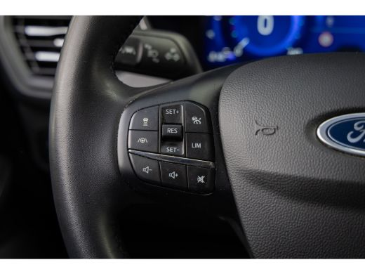 Ford Focus 1.0 EcoBoost Hybrid Titanium X | Trekhaak | Adaptief cruise control | Camera | Apple Carplay/Andr... ActivLease financial lease