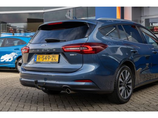 Ford Focus 1.0 EcoBoost Hybrid Titanium X | Trekhaak | Adaptief cruise control | Camera | Apple Carplay/Andr... ActivLease financial lease
