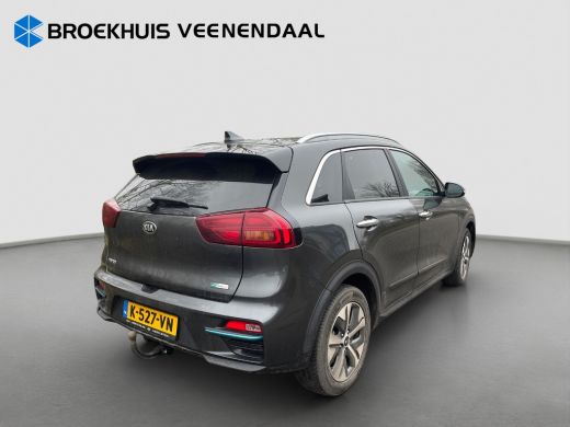 Kia e-Niro DynamicPlusLine 64 kWh | Adap. cruise control | Pano | Stoelverwarming | Trekhaak | Navi | | Acht... ActivLease financial lease
