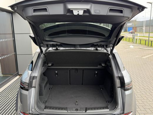 Land Rover Range Rover Evoque P270e AWD Dynamic Edition | Pano | Black Pack | 360gr Camera | 20 Inch | Cold Climate | Meridian ActivLease financial lease