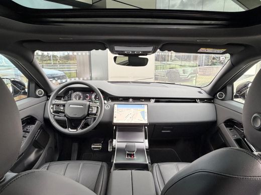 Land Rover Range Rover Evoque P270e AWD Dynamic Edition | Pano | Black Pack | 360gr Camera | 20 Inch | Cold Climate | Meridian ActivLease financial lease