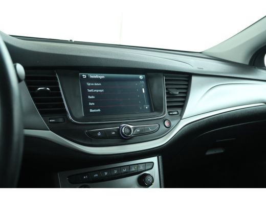 Opel Astra Sports Tourer 1.5 CDTI Launch Edition Navigatie, Lmv, Airco ActivLease financial lease