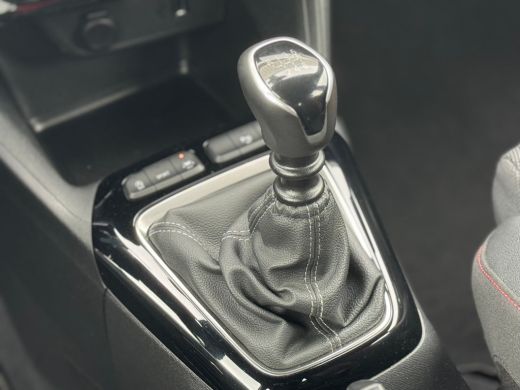 Opel Corsa 1.2 GS Line 100PK | Sport Stoelen | Airco | NAVI | Cruise | Sensor Achter | LED | 16" LMV ActivLease financial lease