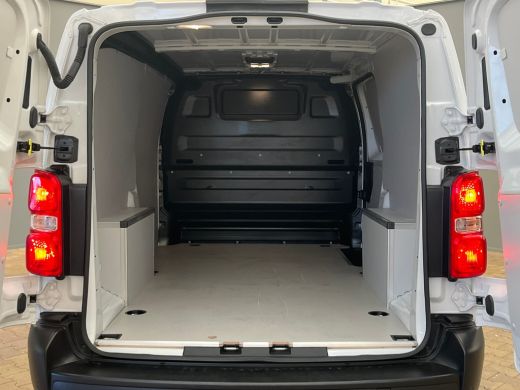 Opel Vivaro 2.0 Diesel 180 S&S L2 Ingerichte Laadruimte | Parkeersensoren Rondom | Carplay | Climate Control ... ActivLease financial lease