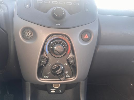 Peugeot 108 1.0 e-VTi Active Airco | 5-Deurs | DAB | Bluetooth | Elek. Ramen | Centrale Vergrendeling | Airco... ActivLease financial lease