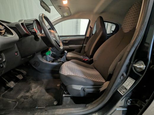 Peugeot 108 1.0 e-VTi Allure Airco | AppleCarplay/ Android Auto | Camera | Cruise Control | DAB | LMV 15" | ActivLease financial lease