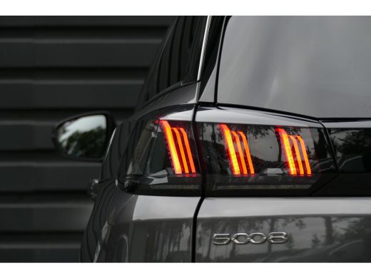 Peugeot 5008 1.2 PURETECH 130PK ALLURE PACK AUTOMAAT | 2 stoelen op derde rij | Airco (automatisch) | Apple Ca... ActivLease financial lease