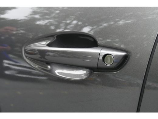 Peugeot 5008 1.2 PURETECH 130PK ALLURE PACK AUTOMAAT | 2 stoelen op derde rij | Airco (automatisch) | Apple Ca... ActivLease financial lease