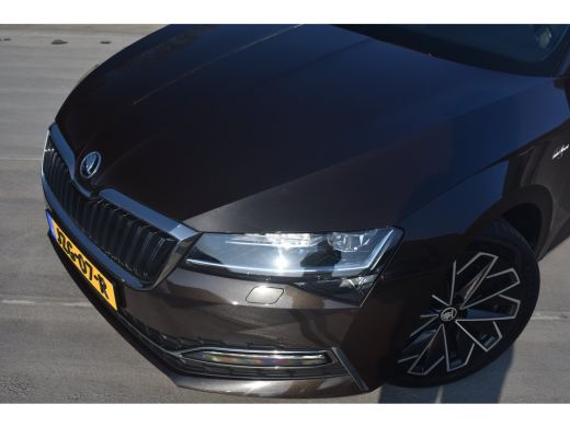 Skoda Superb Combi Skoda 1.4 TSI iV Laurent & Klement 218PK | Lederen interieur | Elektrische stoel met geheug... ActivLease financial lease