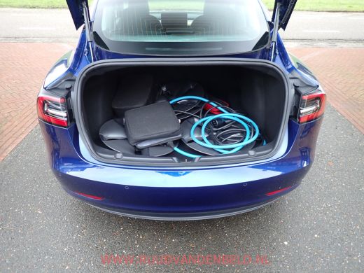 Tesla Model 3 RWD SR+ 60 kWh / SOH 89% / YOKE / TREKHAAK ActivLease financial lease