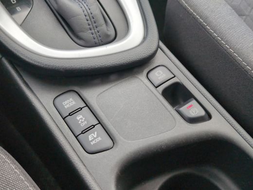 Toyota Yaris 1.5 Hybrid Dynamic | Achteruitrijcamera | Airco (automatisch) | Cruise control adaptief ActivLease financial lease