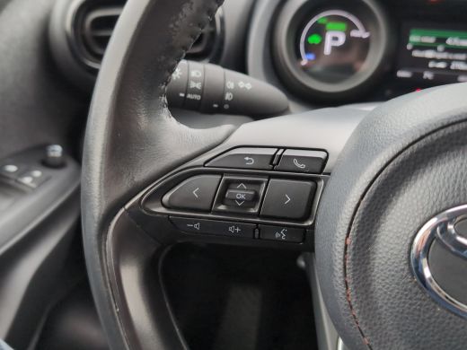 Toyota Yaris 1.5 Hybrid Dynamic | Achteruitrijcamera | Airco (automatisch) | Cruise control adaptief ActivLease financial lease