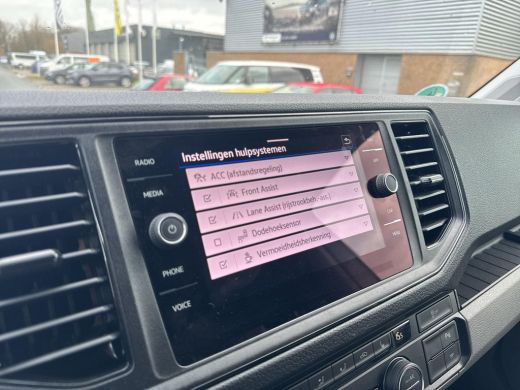 Volkswagen Crafter 35 2.0 TDI L5H3 | 177 pk | A. Camera | Bijrijdersbank | LED | PDC | Automaat | ActivLease financial lease