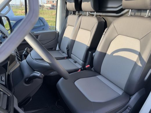 Volkswagen Crafter 35 2.0 TDI L5H3 | 177 pk | A. Camera | Bijrijdersbank | LED | PDC | Automaat | ActivLease financial lease