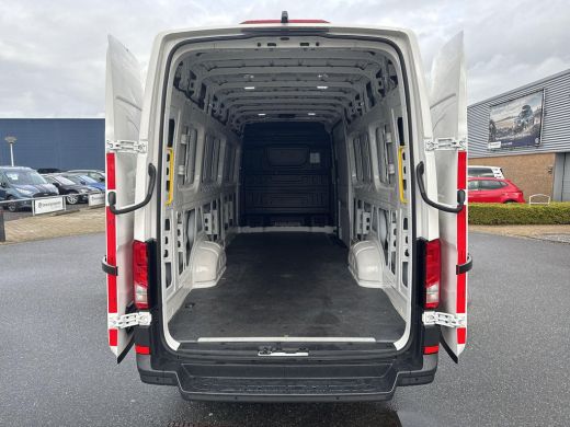 Volkswagen Crafter 35 2.0 TDI L5H3 | 177 pk | A. Camera | Bijrijdersbank | LED | PDC | Automaat | ActivLease financial lease