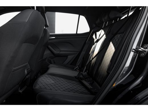 Volkswagen T-Cross 1.5 TSI DSG R-Line Edition | Camera | Trekhaak | IQ. Light | ActivLease financial lease