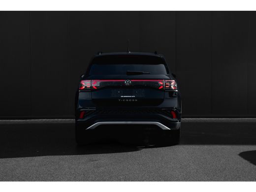 Volkswagen T-Cross 1.5 TSI DSG R-Line Edition | Camera | Trekhaak | IQ. Light | ActivLease financial lease