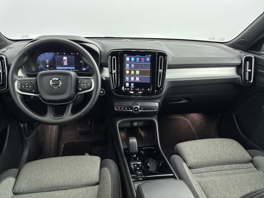 Volvo  XC40 B4 Plus Dark | 18" | Trekhaak | Elektr. verst. Stoelen | Harman Kardon | Adaptieve Cruise | BLIS ... ActivLease financial lease