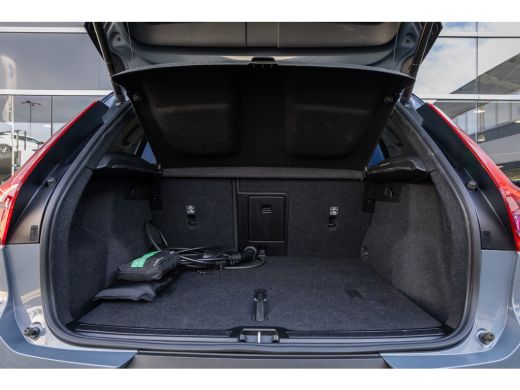 Volvo  XC40 Recharge Plus | Camera | Apple Carplay/Android Auto | Stoel+stuur verwarming | Cruise adaptief | ... ActivLease financial lease