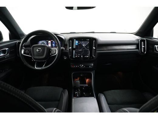Volvo  XC40 Ultimate Dark T5 | Panorama dak | Harman Kardon HIFI | Trekhaak | 360 Camera ActivLease financial lease