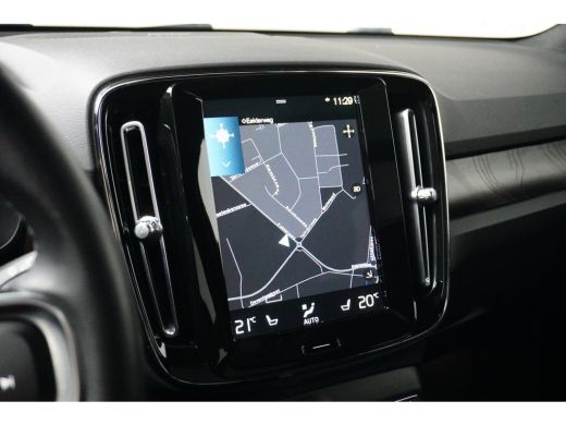 Volvo  XC40 Ultimate Dark T5 | Panorama dak | Harman Kardon HIFI | Trekhaak | 360 Camera ActivLease financial lease