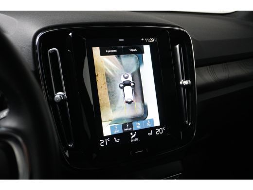 Volvo  XC40 Ultimate Dark T5 | Panorama dak | Harman Kardon HIFI | Trekhaak | 360 Camera ActivLease financial lease