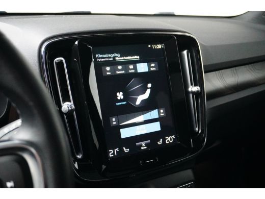 Volvo  XC40 Ultimate Dark T5 | Panorama dak | Harman Kardon HIFI | Trekhaak | 360 Camera ActivLease financial lease