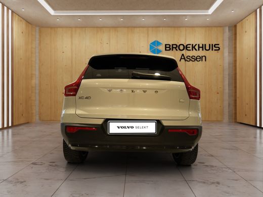 Volvo  XC40 Ultimate Dark T5 | Panorama dak | Harman Kardon HIFI | Trekhaak | 360 Camera ActivLease financial lease