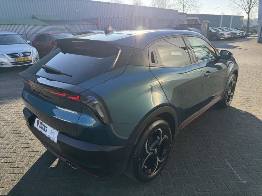 Alfa Romeo Junior 1.2 Turbo Hybrid Ibrida Sport Speciale (Stoelverwarming - Elektrische Klep - LED - 18"- Adaptieve... ActivLease financial lease