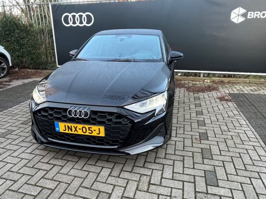 Audi A3 Sportback 30 TFSI Pro Line Carplay | Cruisecontrol | Parkeersensoren V & A | 17 inch ActivLease financial lease