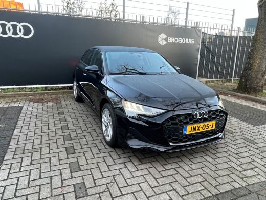 Audi A3 Sportback 30 TFSI Pro Line Carplay | Cruisecontrol | Parkeersensoren V & A | 17 inch ActivLease financial lease