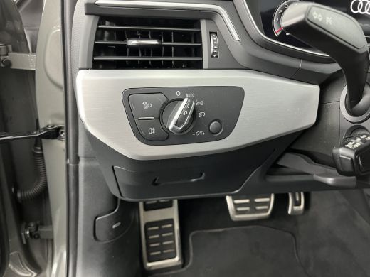 Audi A4 Limousine 35 TFSI S-Line Edition (INCL-BTW) Aut. *LEATHER-FABRIC | FULL-LED | DIGI-COCKPIT | DAB+... ActivLease financial lease