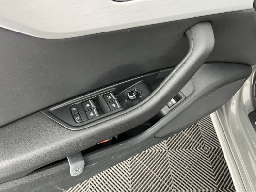 Audi A4 Limousine 35 TFSI S-Line Edition (INCL-BTW) Aut. *LEATHER-FABRIC | FULL-LED | DIGI-COCKPIT | DAB+... ActivLease financial lease