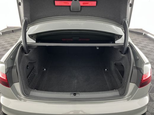 Audi A4 Limousine 35 TFSI S-Line Edition (INCL-BTW) Aut. *LEATHER-FABRIC | FULL-LED | DIGI-COCKPIT | DAB+... ActivLease financial lease