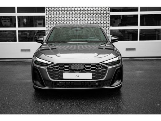 Audi A5 Limousine S edition | Adaptive cruise control | Aluminium optiek in het interieur | Audi smartpho... ActivLease financial lease