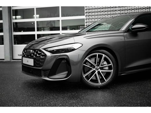 Audi A5 Limousine S edition | Adaptive cruise control | Aluminium optiek in het interieur | Audi smartpho... ActivLease financial lease