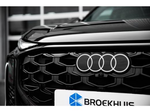 Audi Q3 S edition | Adaptive cruise control | Audi sound system | Cruise control ActivLease financial lease