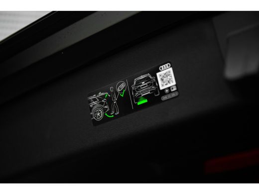 Audi Q3 S edition | Adaptive cruise control | Audi sound system | Cruise control ActivLease financial lease