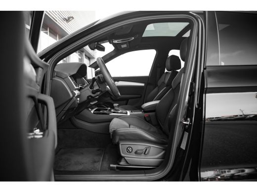Audi Q5 Sportback 55 TFSI e S edition | Achterbank in delen neerklapbaar | Achteruitrijcamera | Airco (au... ActivLease financial lease