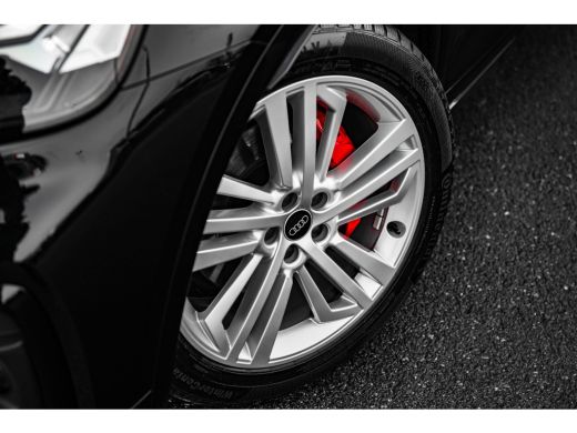 Audi Q5 Sportback 55 TFSI e S edition | Achterbank in delen neerklapbaar | Achteruitrijcamera | Airco (au... ActivLease financial lease