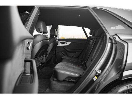 Audi Q8 55 TFSI e quattro Pro Line S | 23" | Matrix | Tour | Remote park | Luchtvering sport | ActivLease financial lease